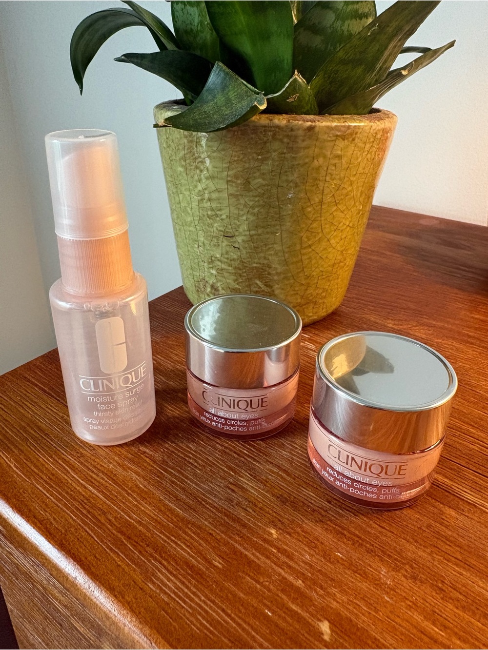 Clinique Moisture Surge Face Spray & All About Eyes Cream Duo Set